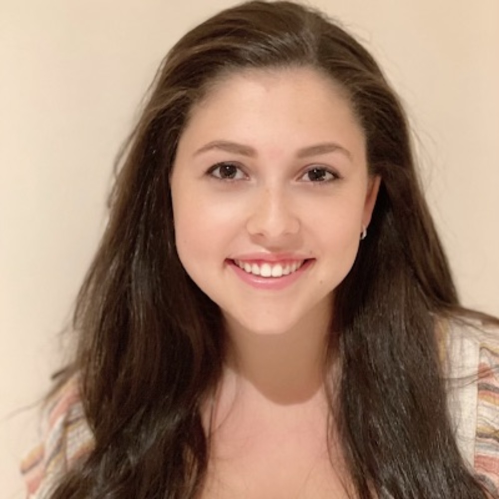 Meet your Posher, Elizabeth